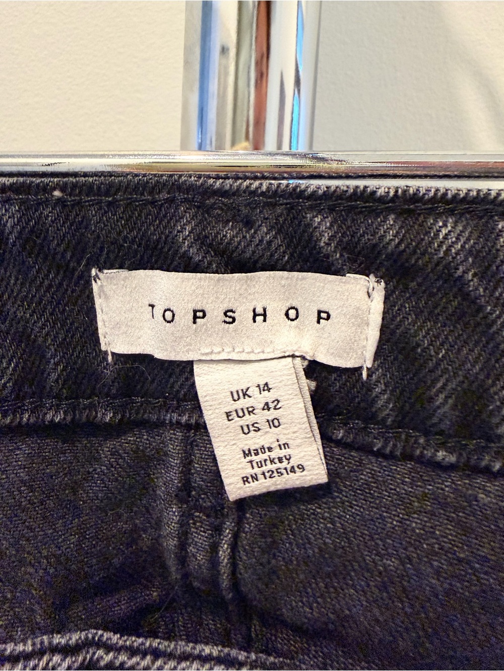 Topshop Black Denim Raw-Hem Shorts - Picture 3 of 5